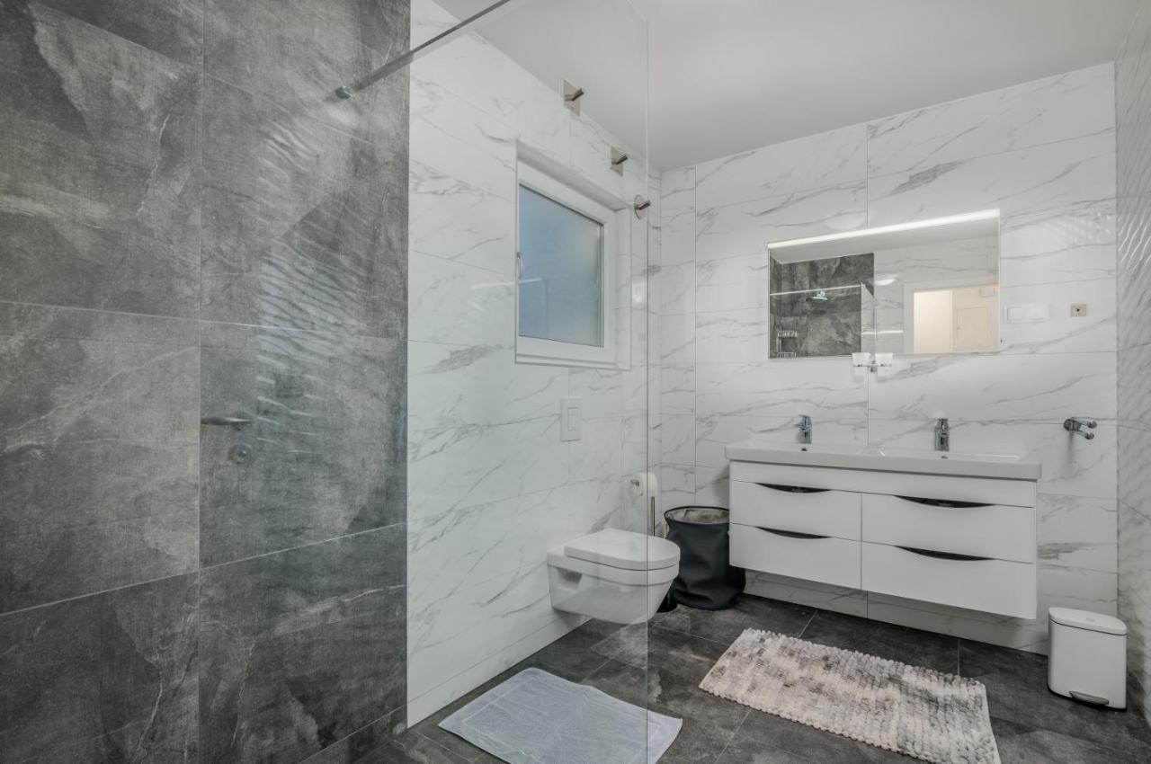 Apartments Elle Luxury Vantacici مالينسكا المظهر الخارجي الصورة