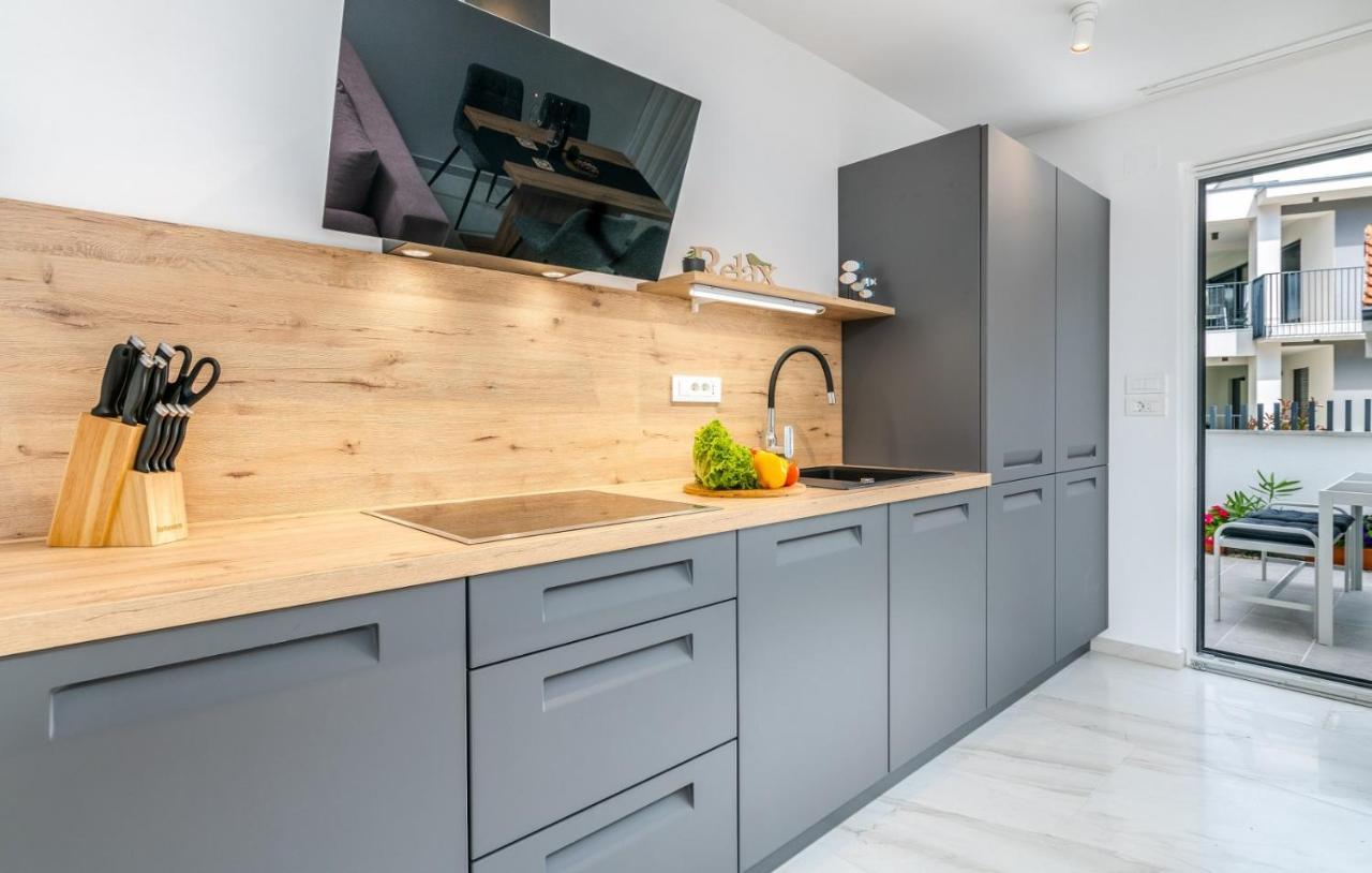 Apartments Elle Luxury Vantacici مالينسكا المظهر الخارجي الصورة