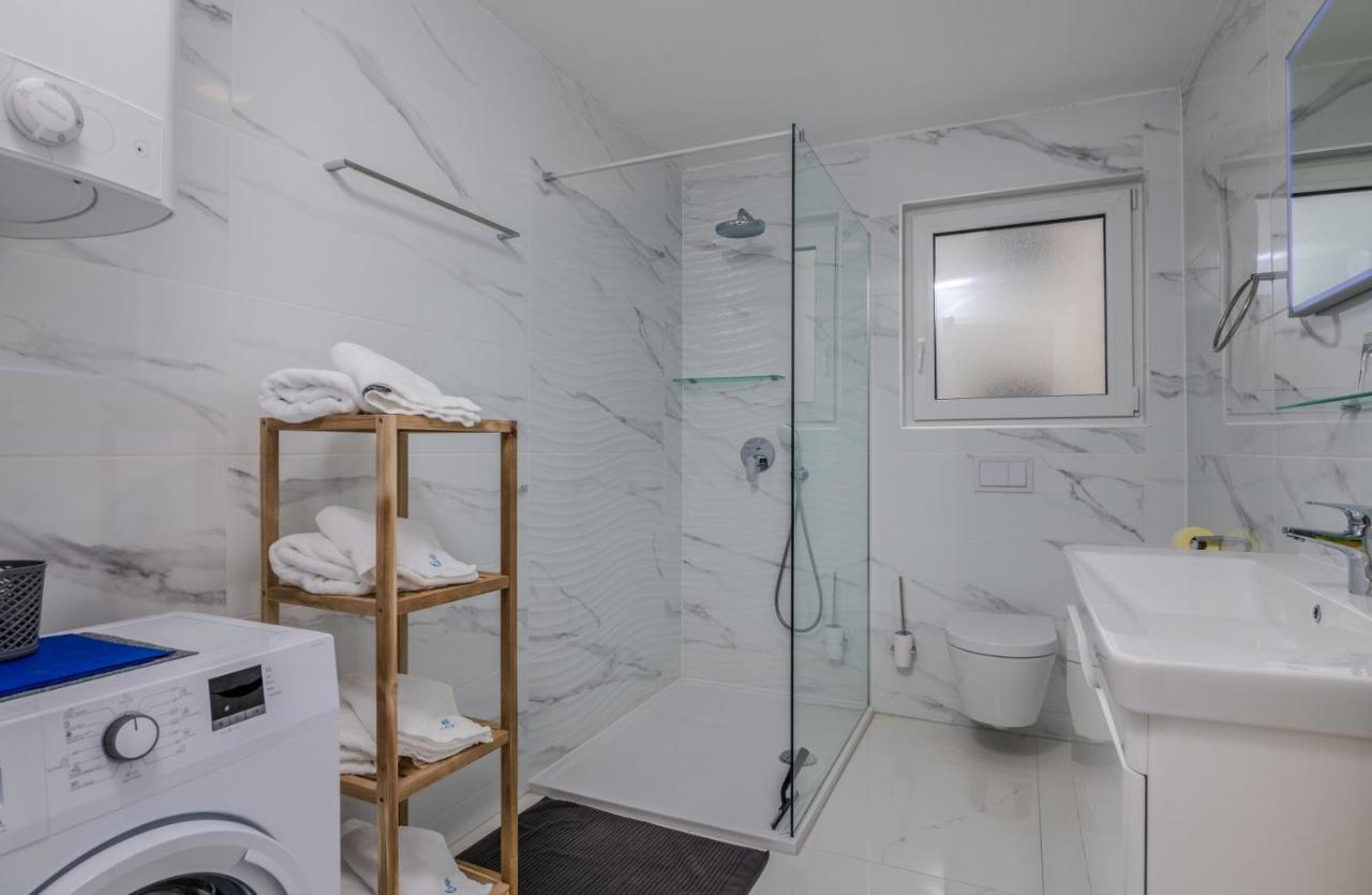 Apartments Elle Luxury Vantacici مالينسكا المظهر الخارجي الصورة