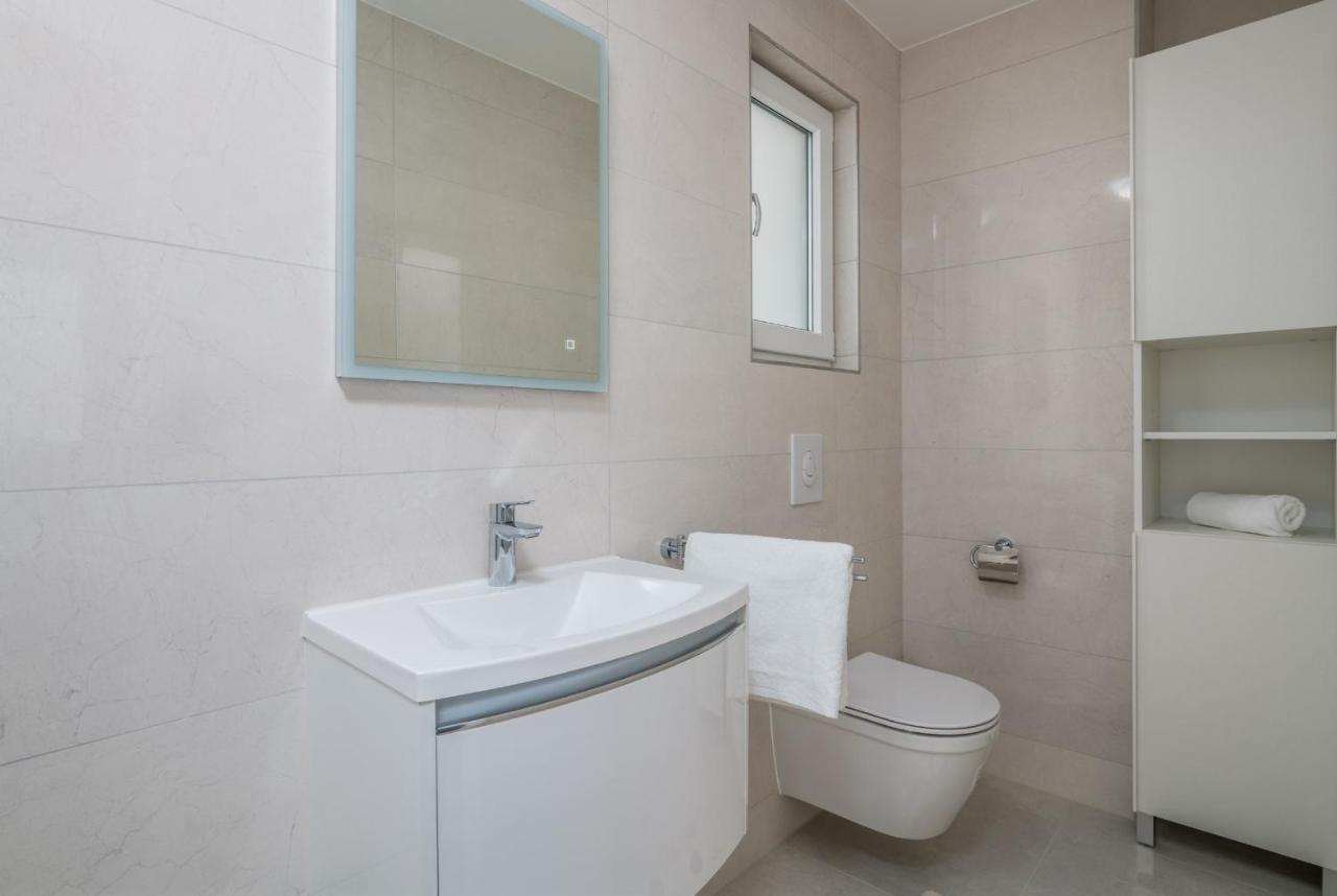 Apartments Elle Luxury Vantacici مالينسكا المظهر الخارجي الصورة